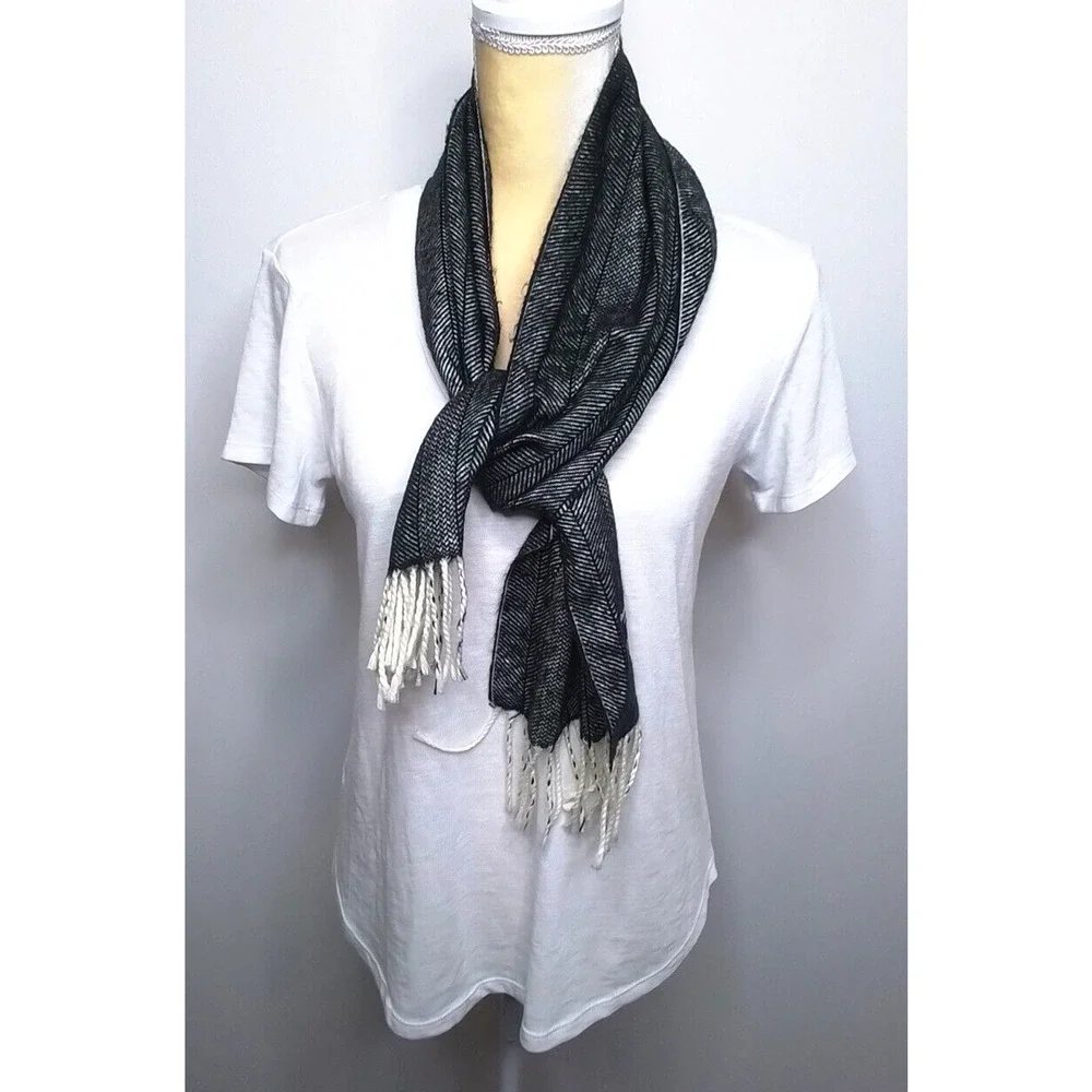Christian Dior Monsieur Scarf Cashmaire White Black 100% Acrylic #W2900